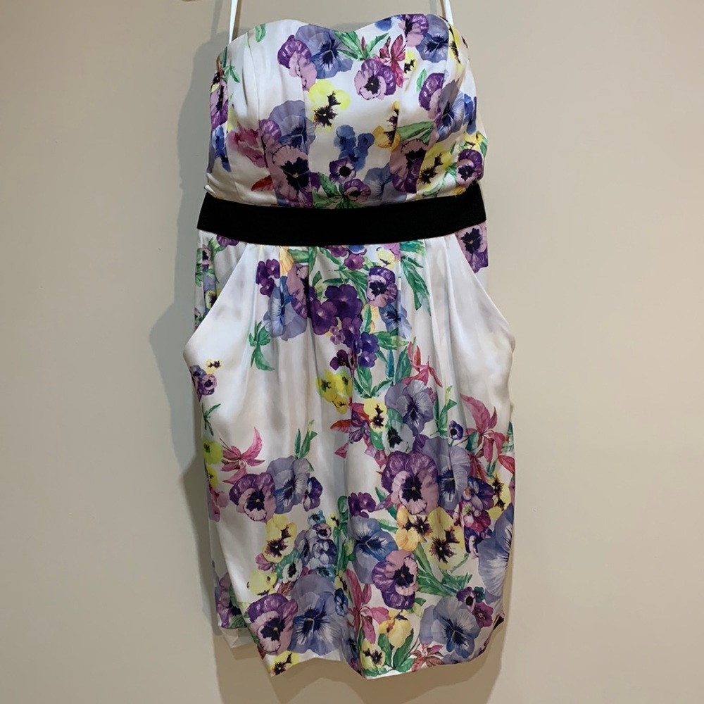 H&M- Strapless Floral Pocket Dress